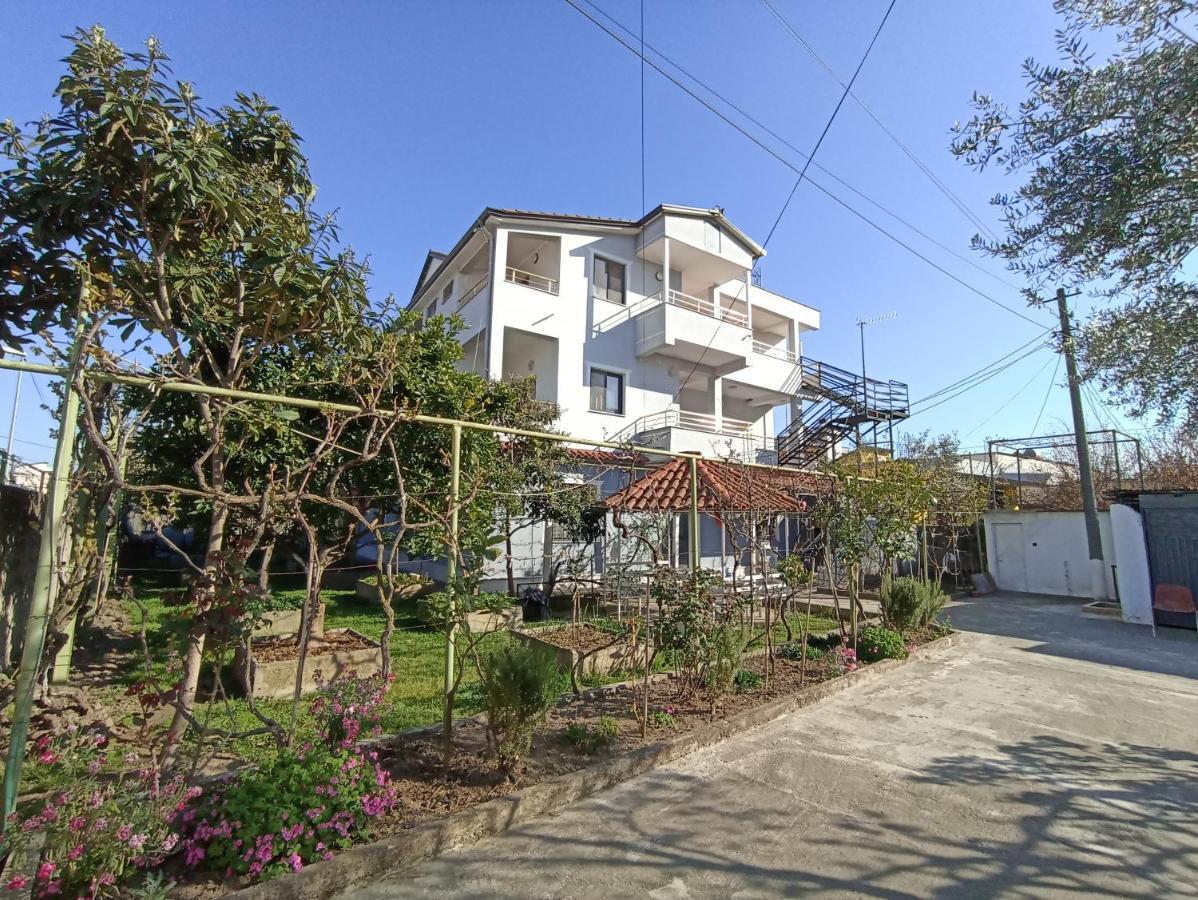 Villa Osmani Durrës Kültér fotó